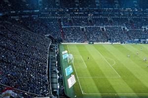 开云体育下载-深圳队压制勇士，当东方铁壁遇上西方神射，库里数据爆炸背后的篮球文明碰撞