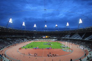 开云体育2026-马赛式铁壁与C罗式利刃，当战术压制点燃个人英雄主义的终极火焰