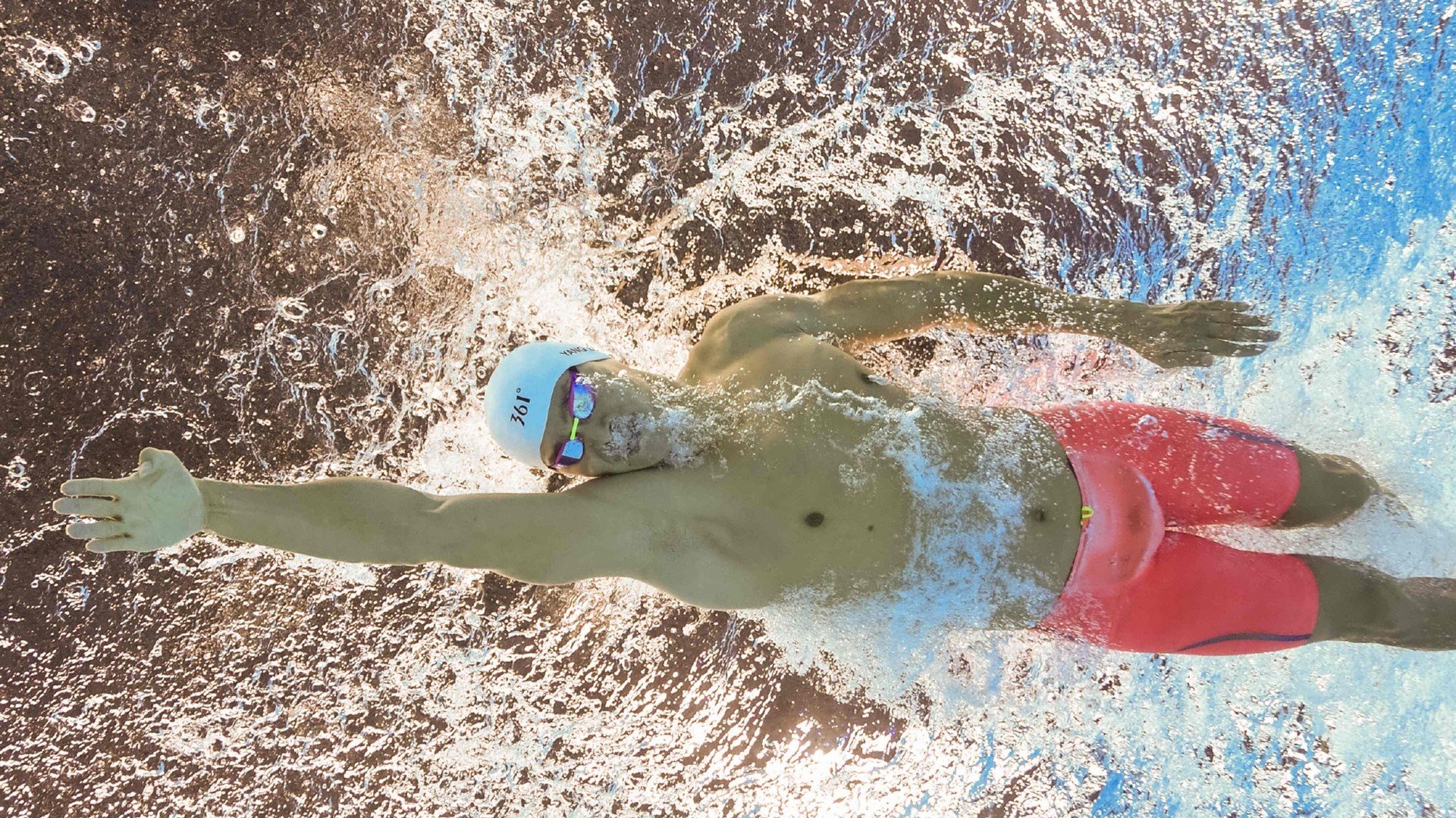 孙兴慜一剑封喉，当英格兰的巅峰对决，淬炼出爱尔兰的钢铁之心